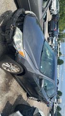 2014 Toyota Camry XLE - Exterior Front Left Corner Image